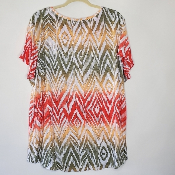 Chico's Zenergy Ikat Print Top Size 16/18 Crushed Fabric Shirt Tunic - Picture 6 of 12